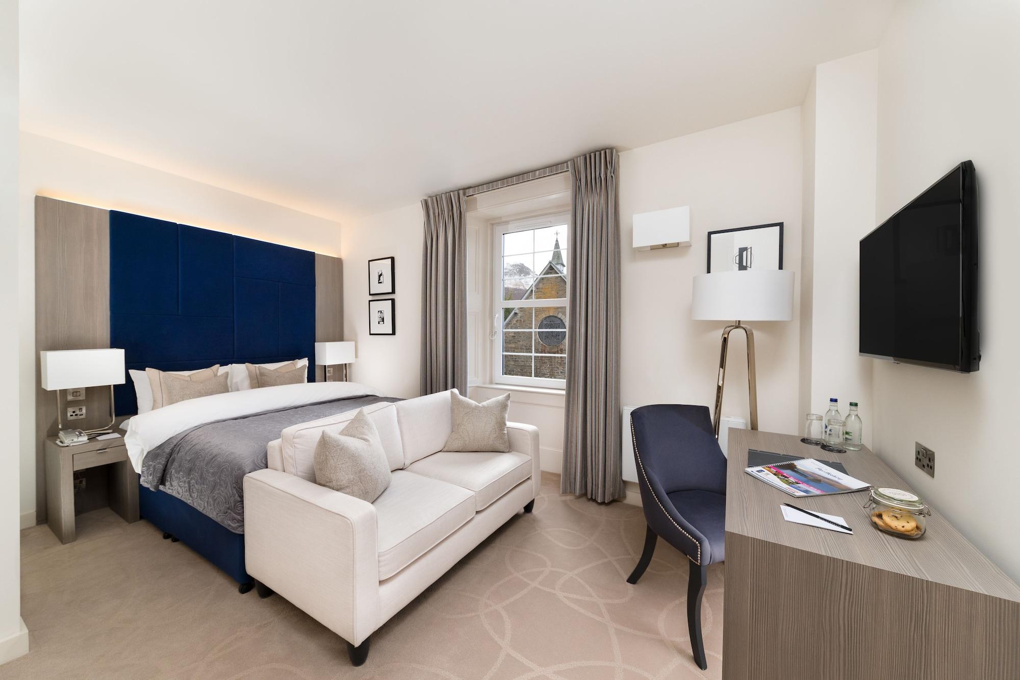 Dunalastair Hotel Suites Kinloch Rannoch Dış mekan fotoğraf A bedroom at The Mayfair Collection